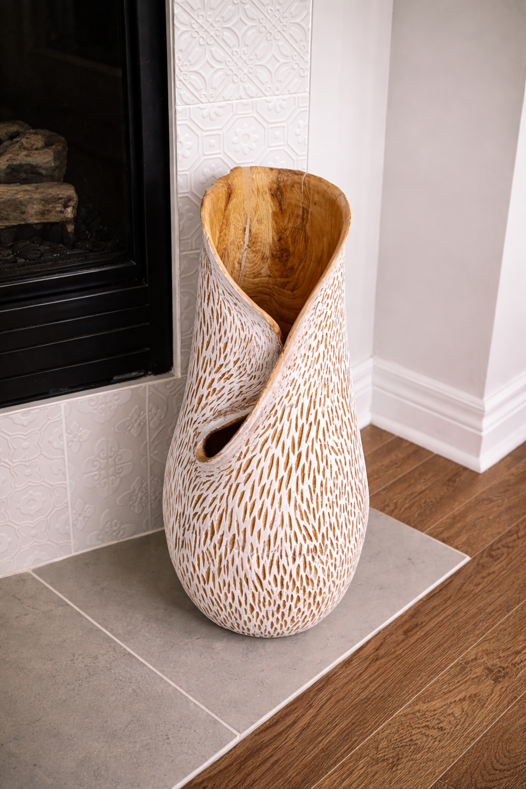 7760E4B7-6E11-4CDE-8653-3E40FBA026FF